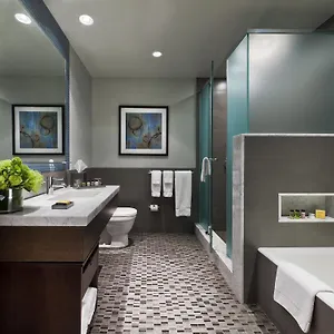 The Pearl 4* New York
