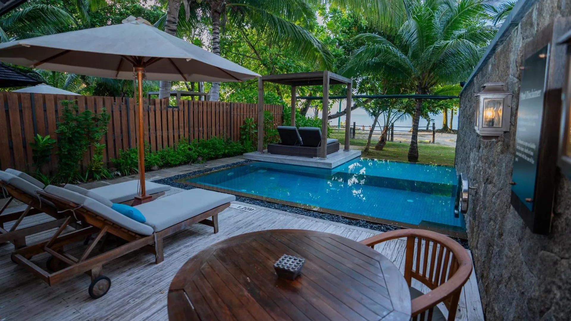 Resort Story Seychelles Hotel Beau Vallon